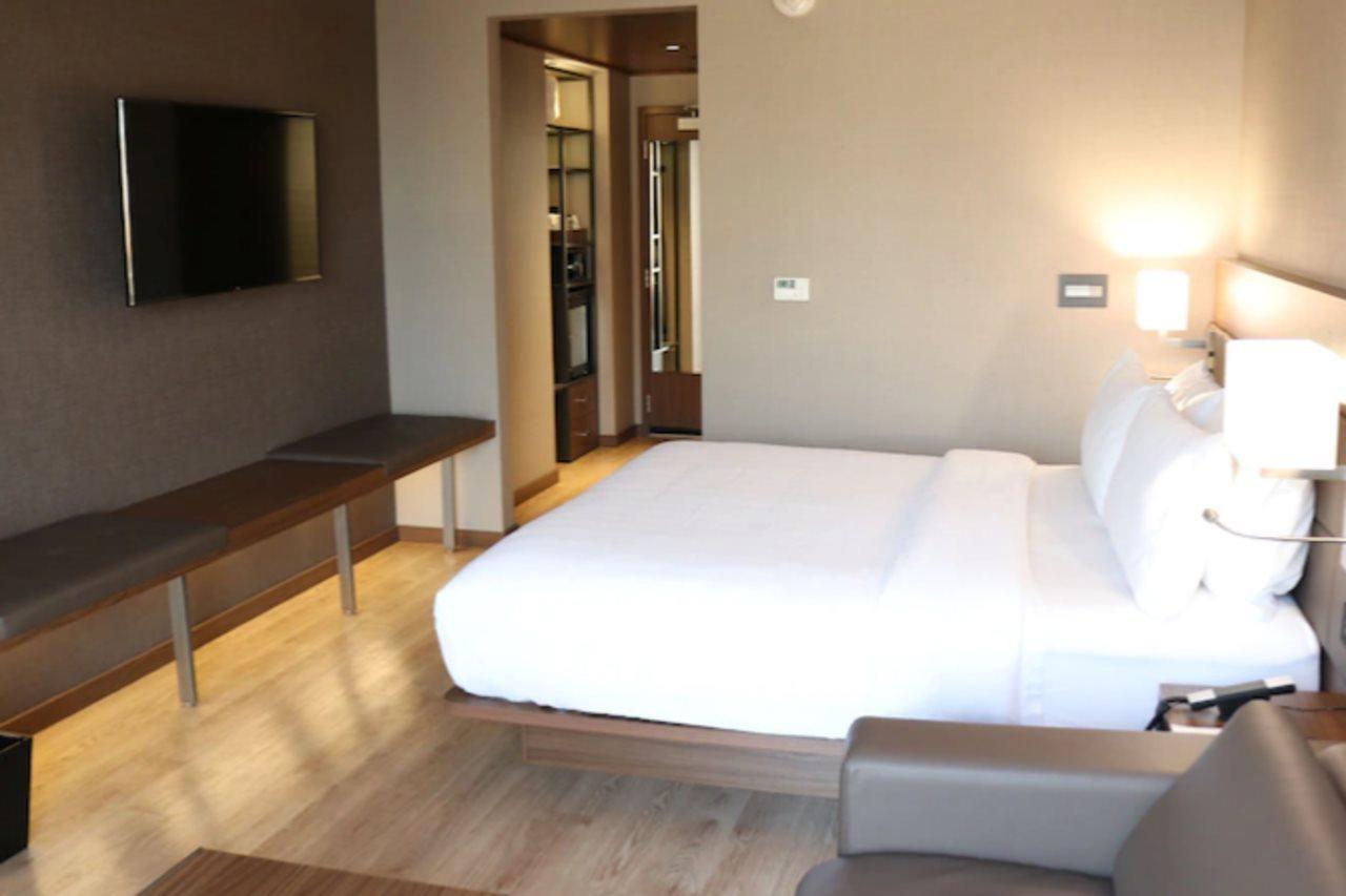 Ac Hotel By Marriott Salt Lake City Downtown Экстерьер фото