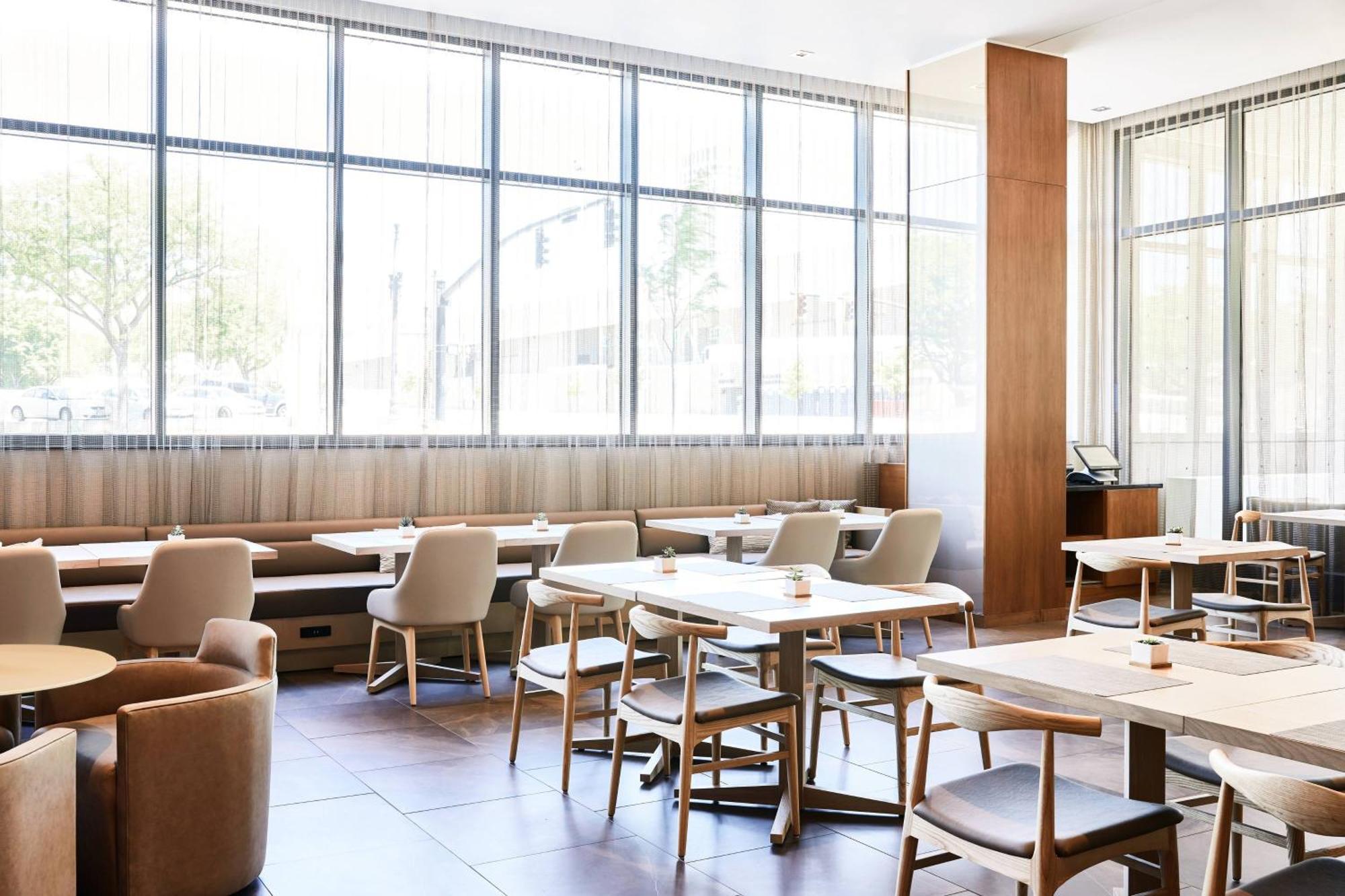 Ac Hotel By Marriott Salt Lake City Downtown Экстерьер фото